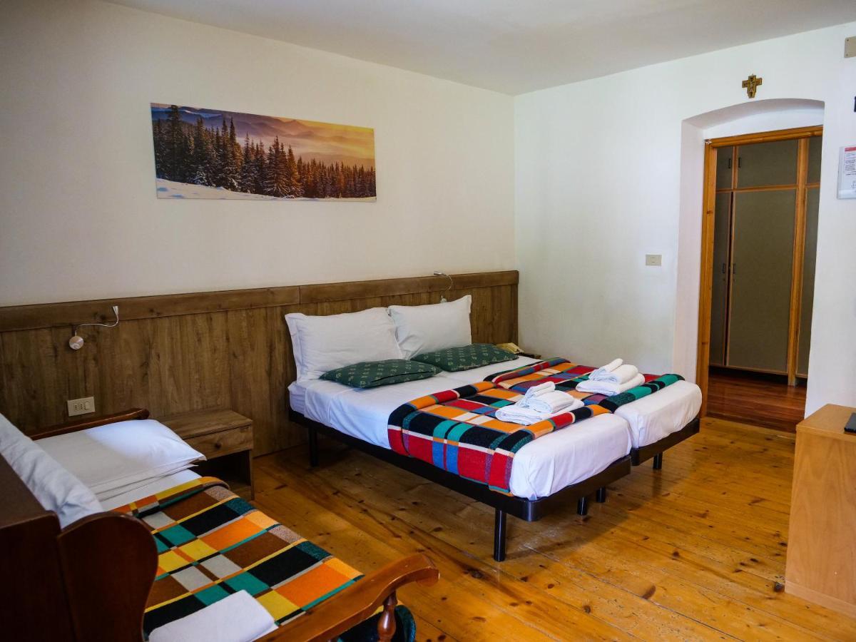 Hotel Al Sasso Di Stria Andraz Exterior foto