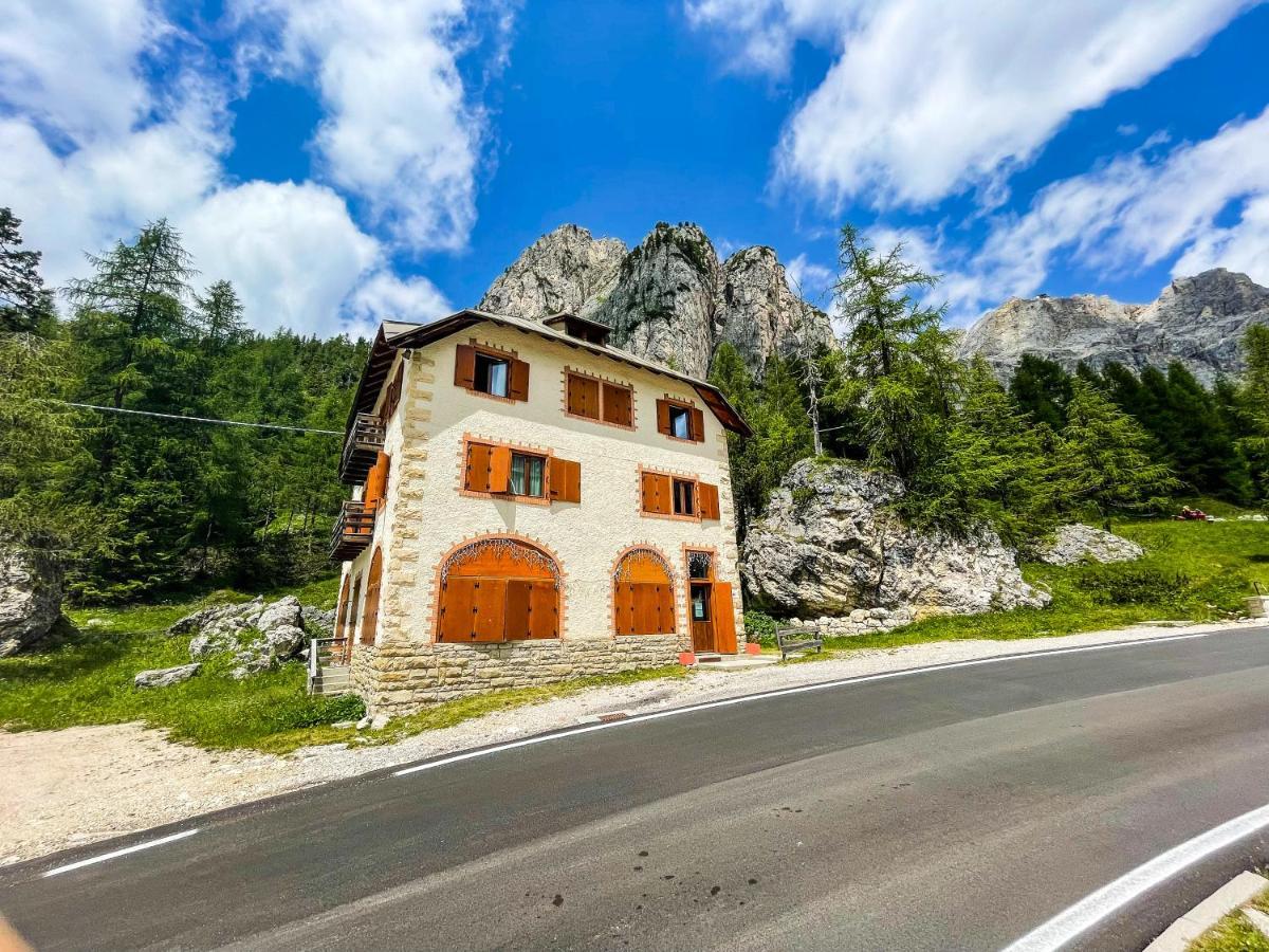 Hotel Al Sasso Di Stria Andraz Exterior foto